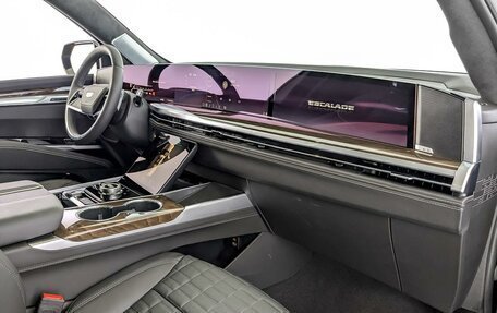 Cadillac Escalade V, 2025 год, 23 400 000 рублей, 8 фотография