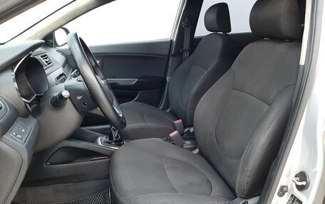 KIA Rio III рестайлинг, 2013 год, 750 000 рублей, 10 фотография