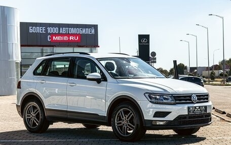 Volkswagen Tiguan II, 2020 год, 2 355 000 рублей, 3 фотография