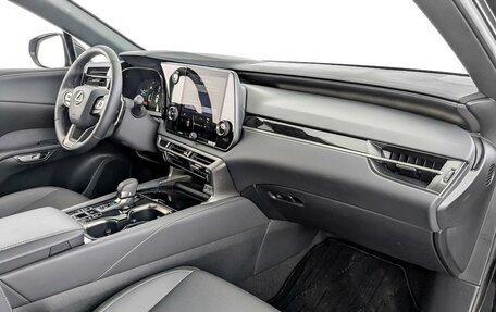 Lexus RX IV рестайлинг, 2025 год, 8 900 000 рублей, 9 фотография