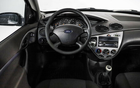 Ford Focus IV, 2003 год, 349 000 рублей, 10 фотография