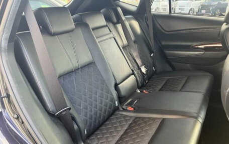 Toyota Harrier, 2017 год, 2 220 000 рублей, 11 фотография