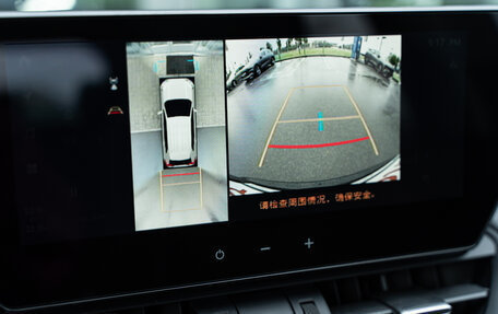 Toyota RAV4, 2025 год, 4 290 000 рублей, 38 фотография