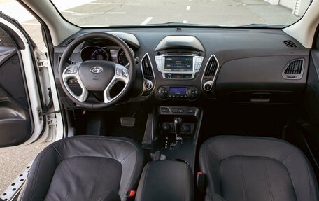 Hyundai ix35 I рестайлинг, 2013 год, 1 235 000 рублей, 16 фотография