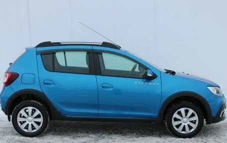 Renault Sandero II рестайлинг, 2019 год, 930 000 рублей, 5 фотография