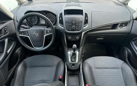 Opel Zafira C рестайлинг, 2013 год, 830 000 рублей, 11 фотография