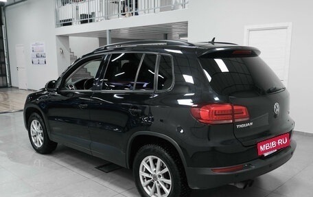 Volkswagen Tiguan I, 2015 год, 1 630 000 рублей, 4 фотография