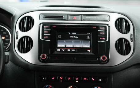 Volkswagen Tiguan I, 2015 год, 1 630 000 рублей, 17 фотография