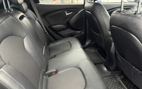 Hyundai ix35 I рестайлинг, 2015 год, 1 270 000 рублей, 20 фотография