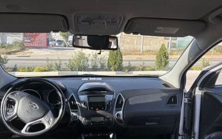 Hyundai ix35 I рестайлинг, 2010 год, 1 500 000 рублей, 7 фотография