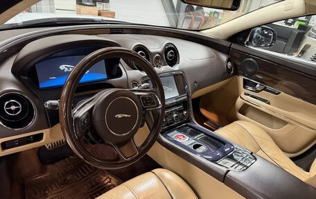 Jaguar XJ IV (X351), 2013 год, 1 749 000 рублей, 19 фотография