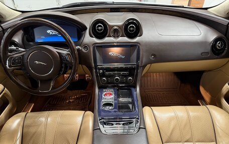 Jaguar XJ IV (X351), 2013 год, 1 749 000 рублей, 30 фотография