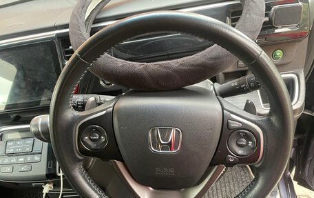 Honda Stepwgn IV, 2016 год, 2 200 000 рублей, 13 фотография