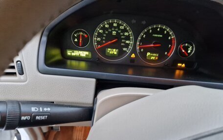 Volvo XC90 II рестайлинг, 2005 год, 800 000 рублей, 8 фотография