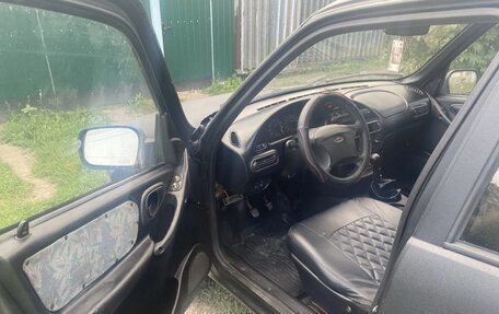 Chevrolet Niva I рестайлинг, 2004 год, 245 000 рублей, 5 фотография