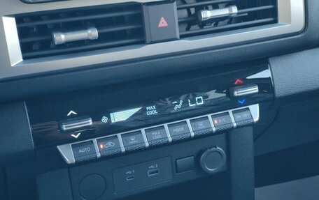 Mitsubishi L200, 2025 год, 6 490 000 рублей, 10 фотография