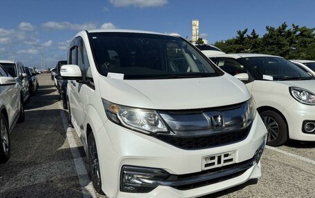 Honda Stepwgn IV, 2015 год, 1 580 000 рублей, 2 фотография