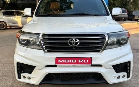 Toyota Land Cruiser 200, 2014 год, 4 200 000 рублей, 1 фотография