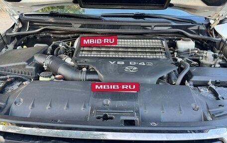 Toyota Land Cruiser 200, 2014 год, 4 200 000 рублей, 10 фотография