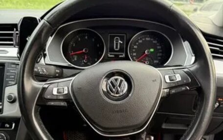 Volkswagen Passat B8 рестайлинг, 2015 год, 1 650 000 рублей, 7 фотография