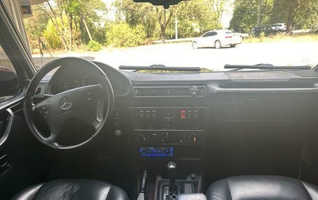 Mercedes-Benz G-Класс W463 рестайлинг _ii, 1999 год, 2 550 000 рублей, 9 фотография