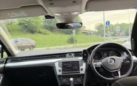 Volkswagen Passat B8 рестайлинг, 2015 год, 1 650 000 рублей, 8 фотография