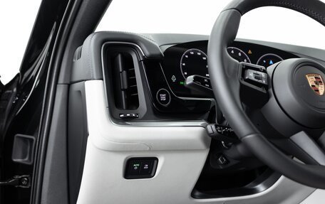 Porsche Cayenne III, 2025 год, 18 890 000 рублей, 14 фотография