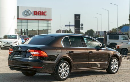 Skoda Superb III рестайлинг, 2014 год, 1 095 000 рублей, 6 фотография