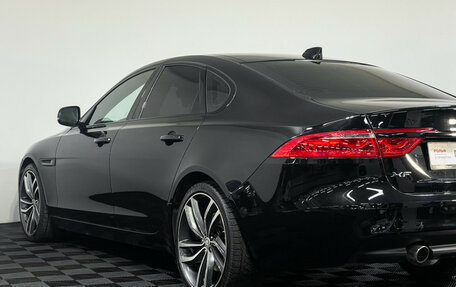 Jaguar XF II, 2018 год, 2 477 000 рублей, 21 фотография