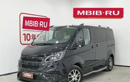 Ford Tourneo Custom I рестайлинг, 2022 год, 4 400 000 рублей, 1 фотография