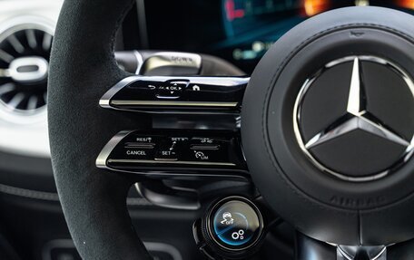 Mercedes-Benz G-Класс AMG, 2025 год, 33 000 000 рублей, 32 фотография