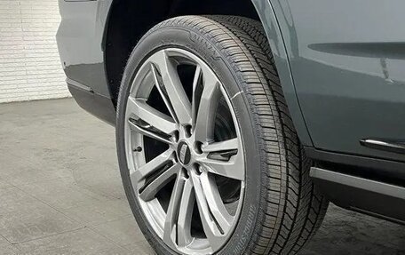 Cadillac Escalade V, 2025 год, 15 381 000 рублей, 11 фотография