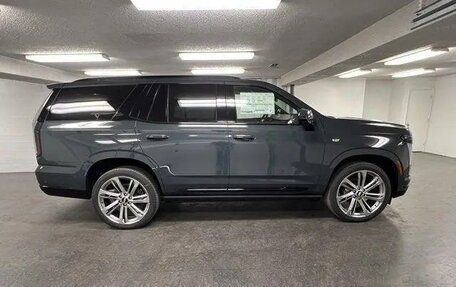 Cadillac Escalade V, 2025 год, 15 381 000 рублей, 6 фотография