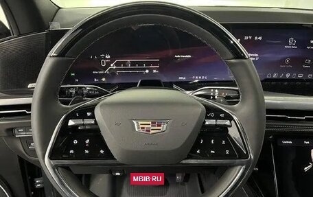 Cadillac Escalade V, 2025 год, 15 381 000 рублей, 14 фотография