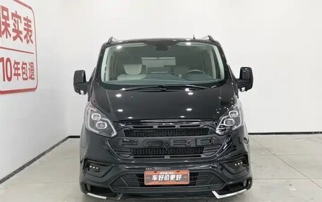 Ford Tourneo Custom I рестайлинг, 2022 год, 4 400 000 рублей, 3 фотография