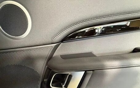 Land Rover Discovery IV, 2025 год, 7 657 000 рублей, 27 фотография