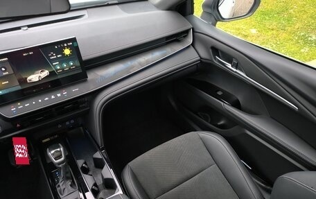 Toyota Camry, 2025 год, 4 750 000 рублей, 20 фотография