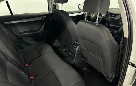 Skoda Octavia, 2019 год, 1 250 000 рублей, 16 фотография