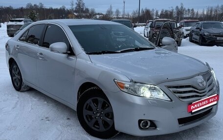 Toyota Camry, 2010 год, 1 300 000 рублей, 4 фотография