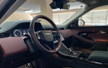 Land Rover Range Rover Evoque II, 2025 год, 6 000 000 рублей, 10 фотография