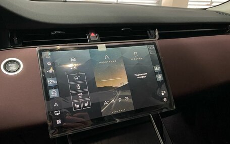 Land Rover Range Rover Evoque II, 2025 год, 6 000 000 рублей, 17 фотография