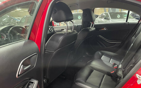 Mercedes-Benz A-Класс, 2014 год, 1 250 000 рублей, 26 фотография