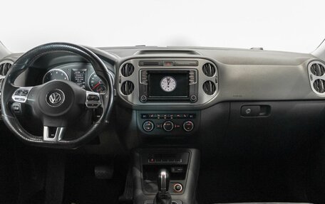 Volkswagen Tiguan I, 2016 год, 1 800 000 рублей, 6 фотография