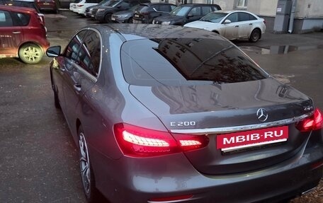 Mercedes-Benz E-Класс, 2020 год, 4 700 000 рублей, 4 фотография