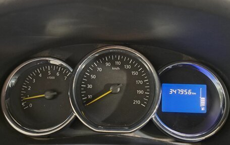 Renault Logan II, 2014 год, 399 000 рублей, 13 фотография