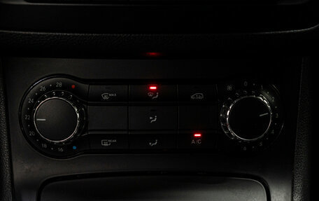 Mercedes-Benz B-Класс, 2012 год, 1 089 000 рублей, 25 фотография