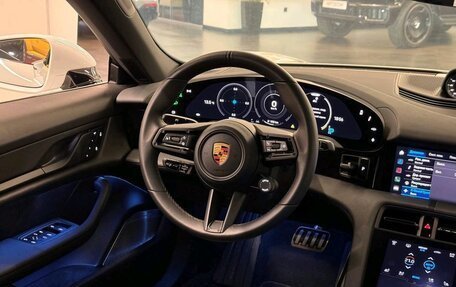 Porsche Taycan I, 2022 год, 9 998 000 рублей, 12 фотография