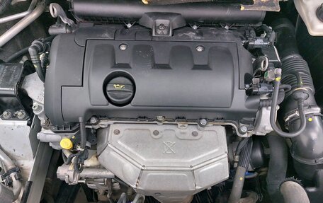 Peugeot 308 II, 2011 год, 649 000 рублей, 15 фотография