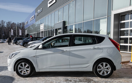 Hyundai Solaris II рестайлинг, 2015 год, 949 000 рублей, 10 фотография