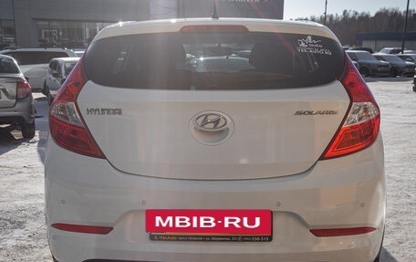 Hyundai Solaris II рестайлинг, 2015 год, 949 000 рублей, 8 фотография